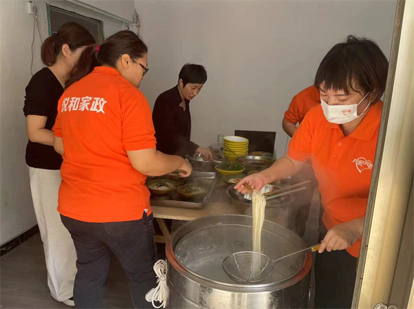 临清我爱我妻新开养老服务中心 - “一老一小”全覆盖