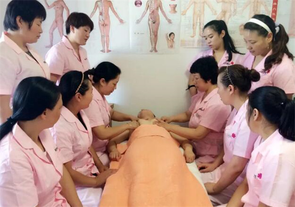 学催乳师有哪些好的机构或学校呢？